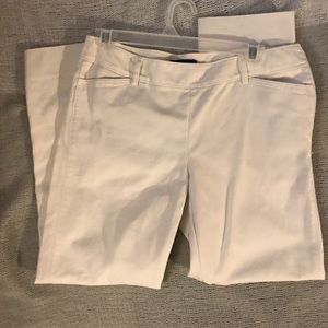 White Perfect Form White House Black Market Pants